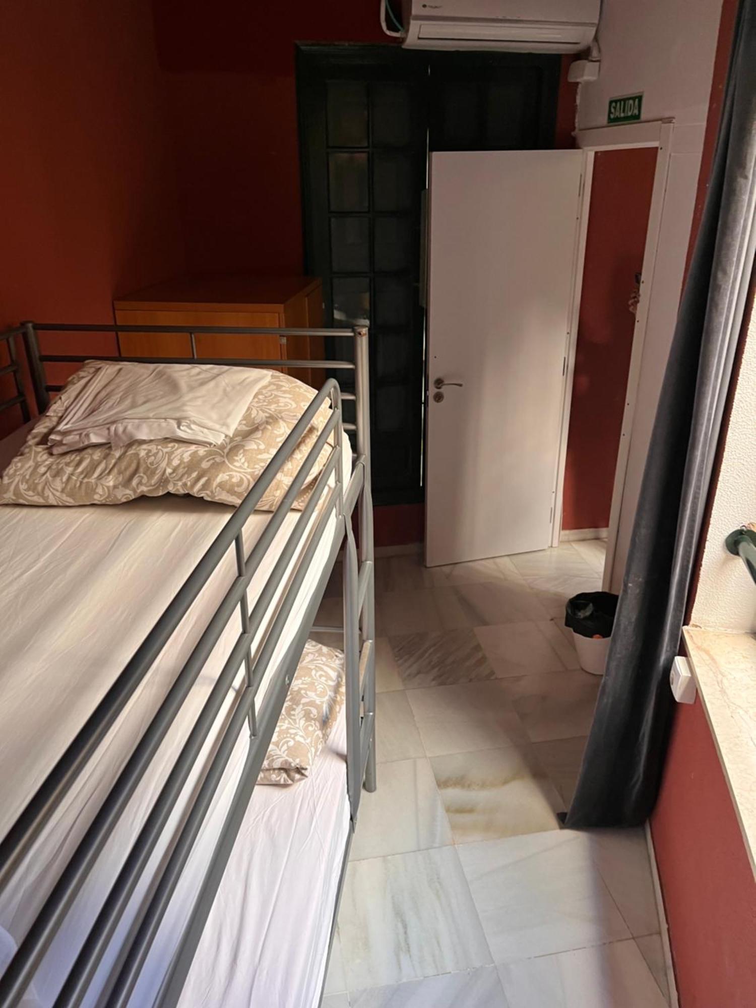 San Isidoro Hostel Sevilla Exterior photo